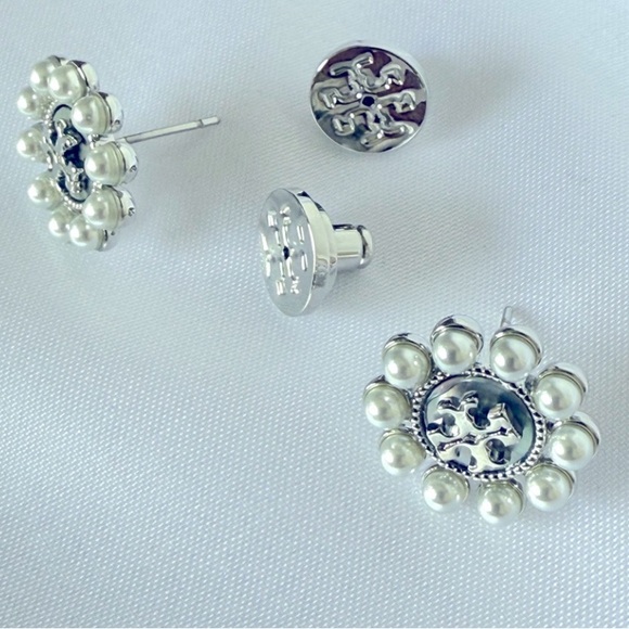 TORY BURCH SILVER LOGO PEARL EMBELLISHED STUD EARRINGS - Picture 4 of 6
